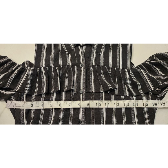 IZ Byer Black White Striped Cold Shoulder Ruffle Shirt Dress Belt M - Picture 11 of 11